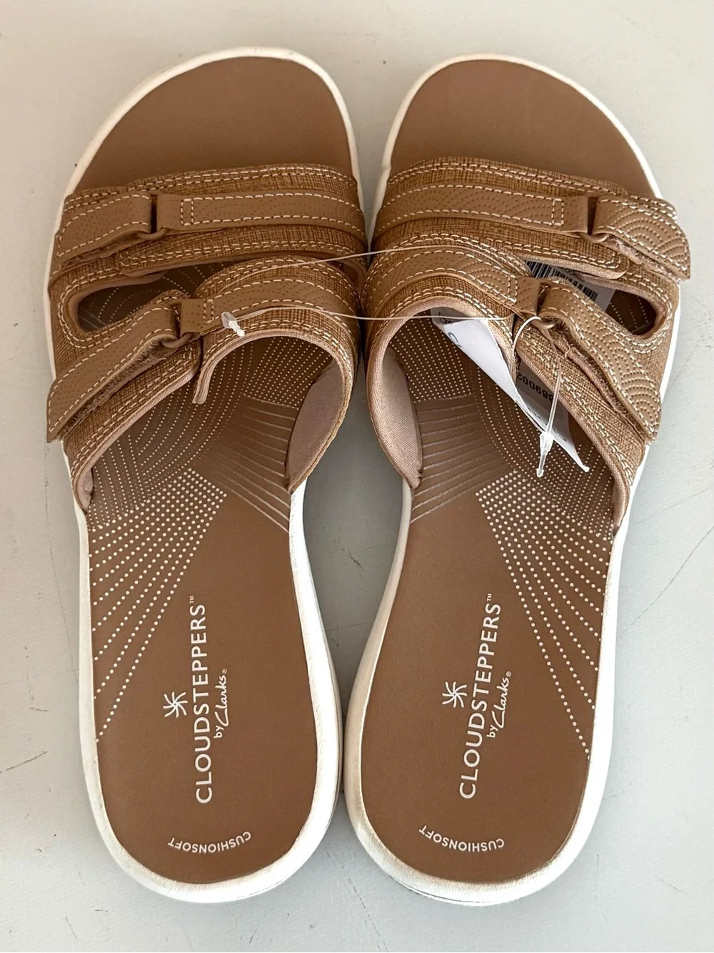 CLARKS CLOUDSTEPPERS BREEZE PIPER SLIDE SANDALS WOMEN'S SIZE 7 WARM BEIGE NWT